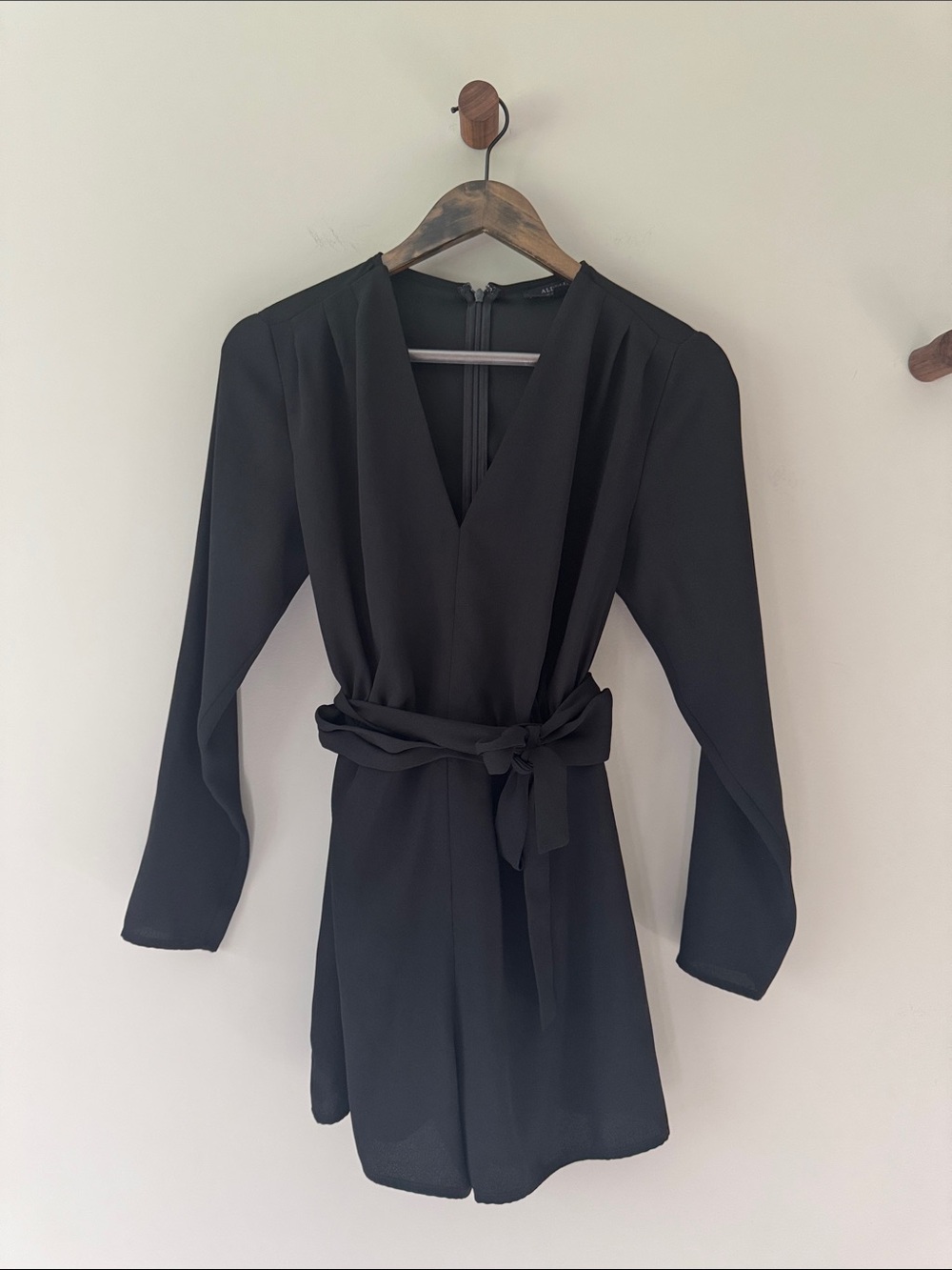 ALLSAINTS KARINE PLAYSUIT LONG SLEEVE ROMPER BLACK SIZE 4